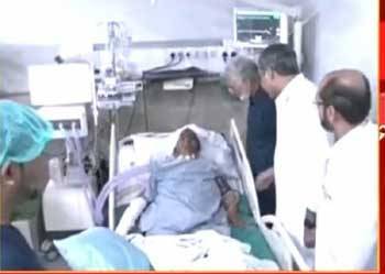 Naqvi visits Mayo Hospital