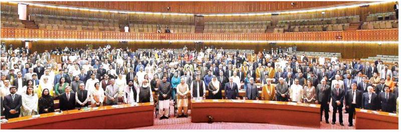 Int’l Parliament Convention debates on federalism and devolution of power