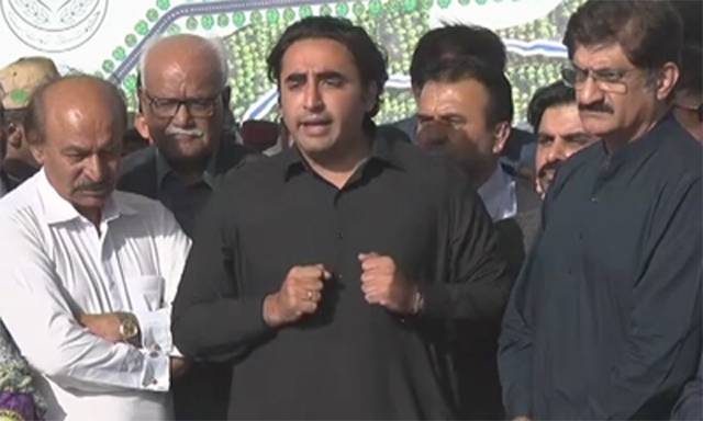 ‘Don’t criticise govt publicly, raise issues in cabinet huddles, Ahsan to Bilawal