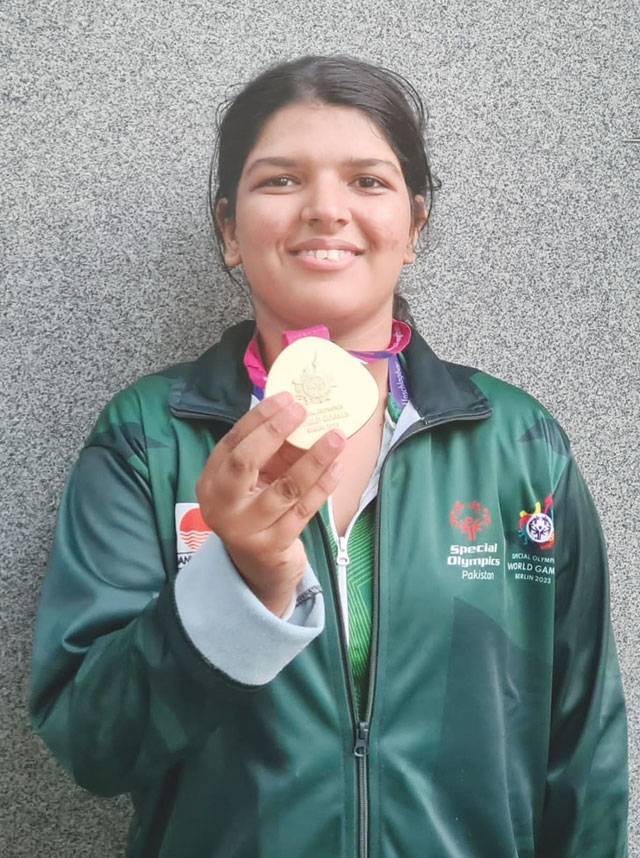 Usman, Zainab win cycling golds in Special Olympics; Haider earns silver in weightlifting