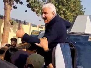 Qureshi re-arrested from outside Adiala jail