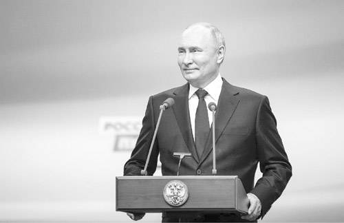 Putin vows Russia cannot be held back in victory speech | Maqvi News