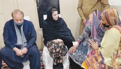 Nawaz, Maryam condole with family of youth killed by kite string