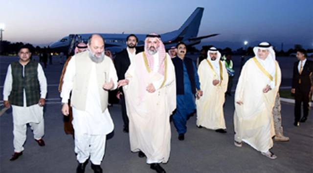 Saudi tycoons land in Islamabad for investment talks