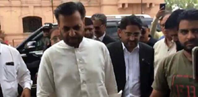 SC refuses to accept Mustafa Kamal’s apology