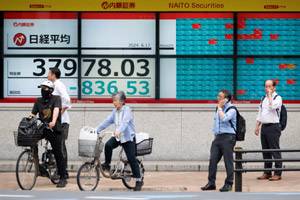 Asian markets retreat after tech losses hobble Wall St