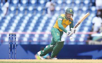 De Kock stars as South Africa edge out England in Super 8s match