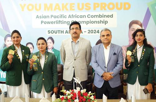 Gold medal winning Sohail sisters honoured