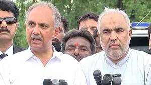 PTI to form grand opposition alliance against PML-N govt