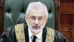 Executive, all courts bound to follow SC orders: CJP