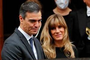 Spain court rejects PM’s lawsuit against judge in wife’s case