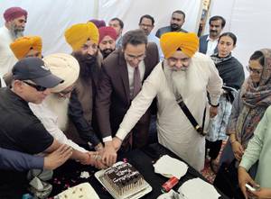 Ramesh Singh Arora attends Ranjit Singh’s anniversary