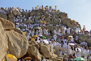 NA panel slams mismanagement in Hajj, Zaireen affairs