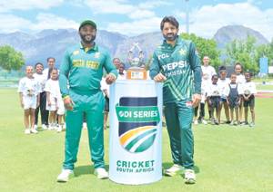 Pakistan face Proteas in crucial ODI series as Champions Trophy looms