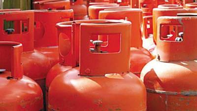 Govt Cuts Price Of Indigenous Lpg By Rs5 80 Per Kg
