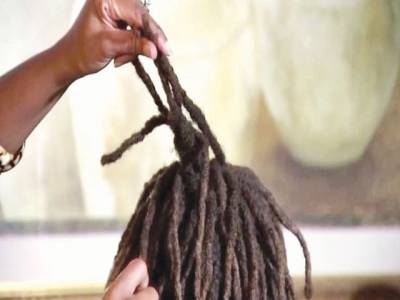 White Students Cut Off Black Girl S Dreadlocks In Virginia