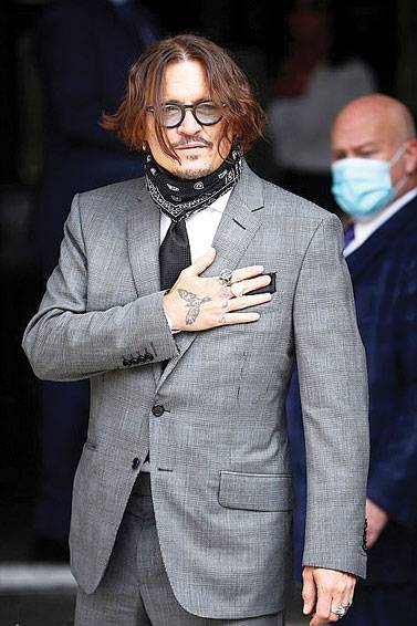 Johnny Depp accuses Amber Heard of attacking him